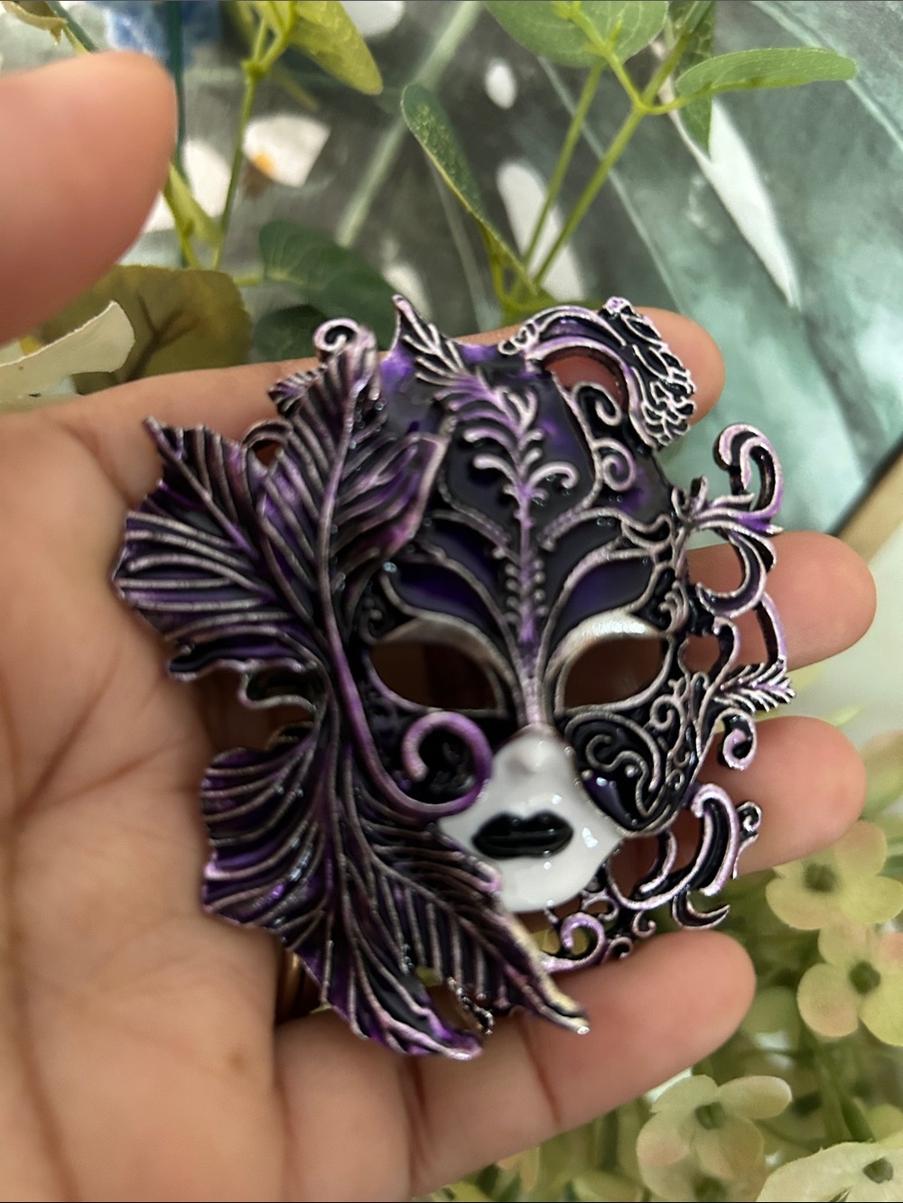 Purple Filigree Masquerade Mask Brooch